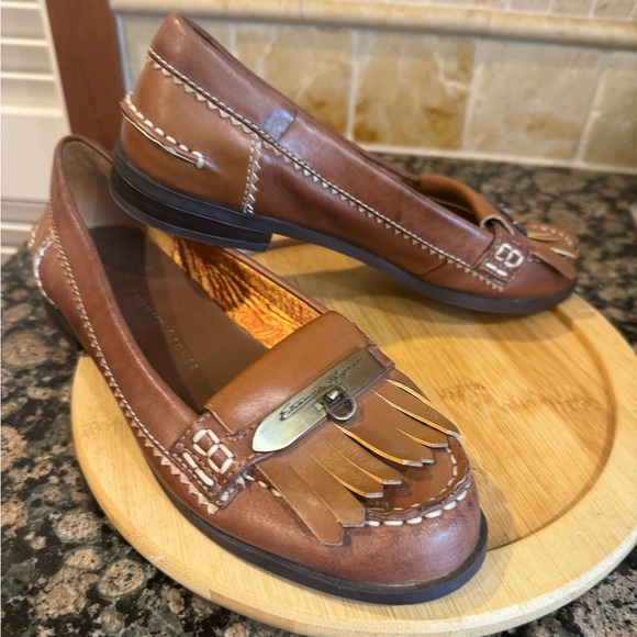 Etienne Aigner vintage loafers in like-new condition - Picture 3 of 9